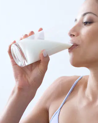 wellhealthorganic.com: do-you-know-12-benefits-of-drinking-buttermilk-daily